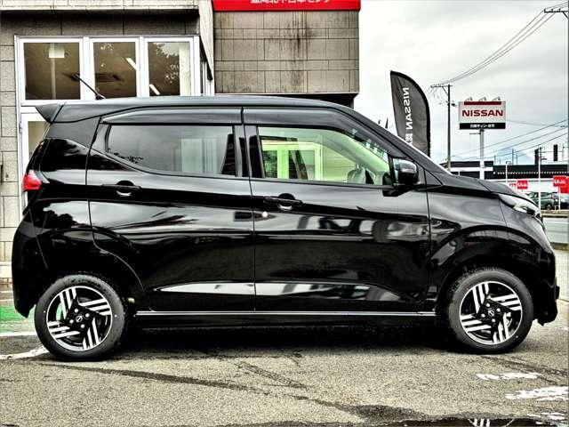 【車検・点検もおまかせください】お買い上げ頂いたお車の整備も当社工場で行います。ディーラー基準の安心な整備でお客様の車検・点検もサポートします。