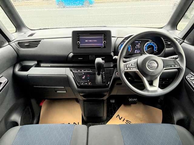 ルークス ６６０　ハイウェイスターＸ　４ＷＤ　日産純正ナビ　アラウンドビューモニター（3枚目）