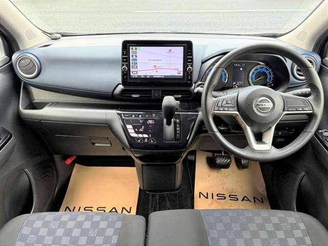 デイズ 660 ハイウェイスターX 4WD 純正9インチナビ バックカメラ(3枚目)