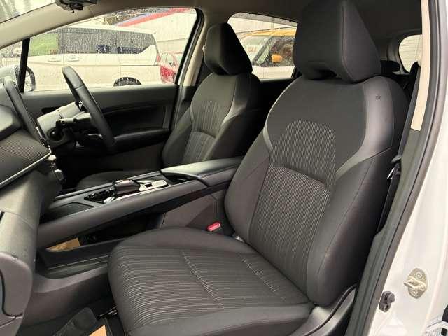 ノート １．２　Ｘ　ＦＯＵＲ　４ＷＤ　日産純正ナビ　アラウンドビューモニター（9枚目）