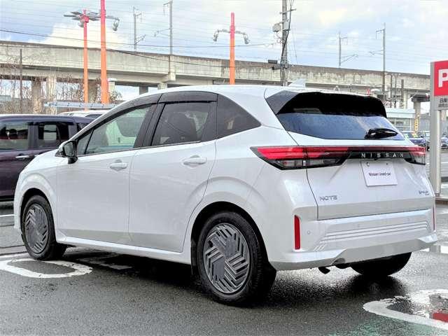 ノート １．２　Ｘ　ＦＯＵＲ　４ＷＤ　日産純正ナビ　アラウンドビューモニター（17枚目）
