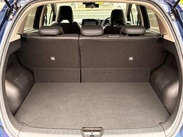 ノート １．２　ＡＵＴＥＣＨ　クロスオーバー　ＦＯＵＲ　４ＷＤ　日産純正ナビ　アラウンドビューモニター（10枚目）