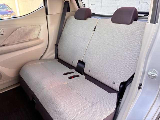 デイズ ６６０　Ｘ　４ＷＤ　日産純正ナビ　アラウンドビューモニター（9枚目）