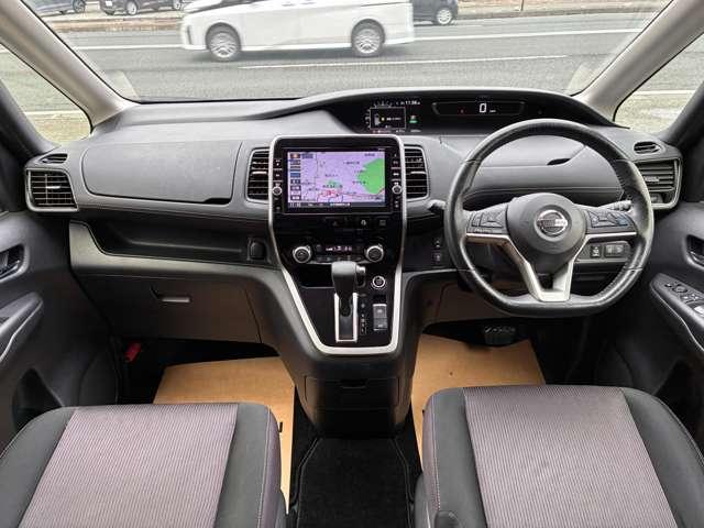 セレナ 2.0 ハイウェイスター 4WD プロパイロット 純正9インチナビ(3枚目)