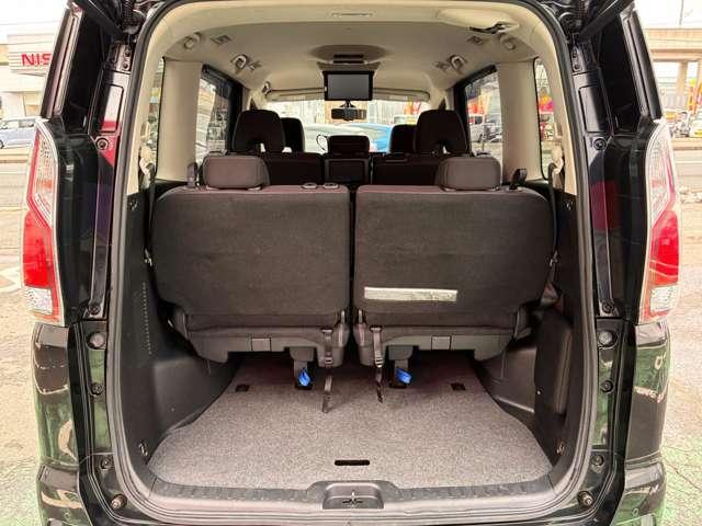 セレナ 2.0 ハイウェイスター 4WD プロパイロット 純正9インチナビ(15枚目)