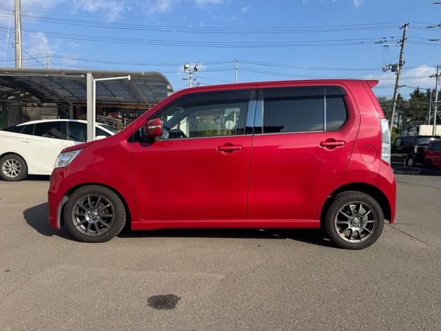 ワゴンRスティングレー T 102980km 社外ナビ 地デジTV バックカメラ ステアスイッチ プッシュスタート スマートキー アイドリングストップ HIDライト フォグランプ ローダウン 社外マフラー 社外アルミホイール(5枚目)