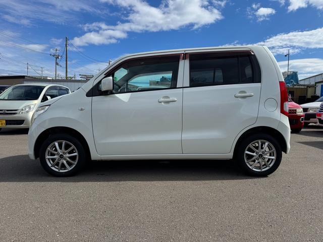 ワゴンR FX 90531km 4WD AC PS PW SRSエアバック ABS キーレスキー シートヒーター 盗難防止システム 衝突安全ボディ ベンチシート フルフラット CD 取扱説明書 社外アルミホイール(5枚目)