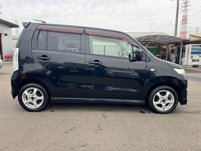 ワゴンＲスティングレー Ｘ　１３５８１８ｋｍ（4枚目）