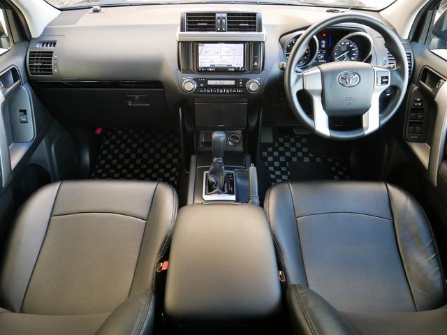TX 中古車金利1.9パーセント TX 2.7Lガソリン 7人乗り 2インチUP オールドマンエミューコイル&ショック新品 グリルガード RHINOフラットラック NITTOトレイルグラップラーMT ブラッ(2枚目)