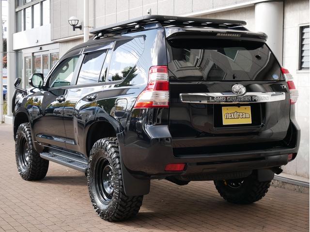 TX 中古車金利1.9パーセント TX 2.7Lガソリン 7人乗り 2インチUP オールドマンエミューコイル&ショック新品 グリルガード RHINOフラットラック NITTOトレイルグラップラーMT ブラッ(30枚目)