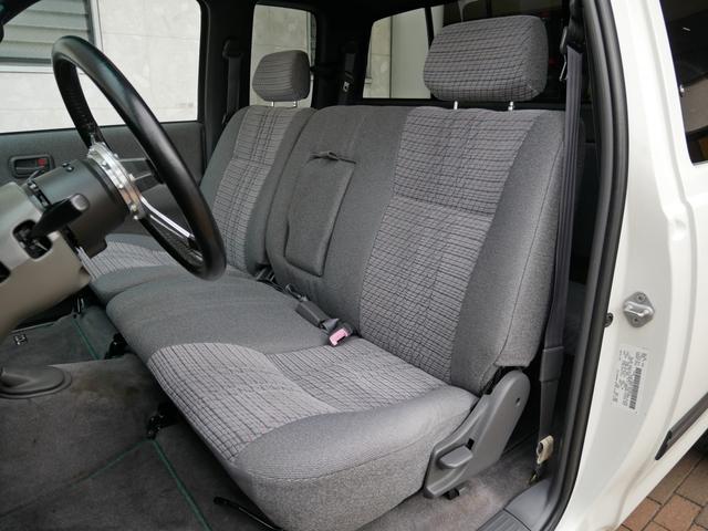 Ｔ１００ ＳＲ５　エクストラキャブ　買取直販　純正ホワイト　ロール式トノカバー　ＦＡＬＫＥＮワイルドピークＡＴ　トヨタ純正１６インチＡＷ　ベンチシート６人乗り　ＬＥＣＡＲＲＡステアリング　カロッツェリア７インチナビ　バックカメラ　サンル（2枚目）