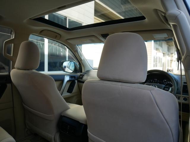 ランドクルーザープラド ＴＸ　ワンオーナー　新品２インチリフトアップ（ＯＭＥ製コイル＆ショック）　ＢＦグッドリッチＡＴ　ナイトロパワーＨ６　ＳＬＵＧ　１７インチＡＷ　純正フルセグナビ　バックカメラ　チルト＆スライド電動ムーンルーフ（68枚目）