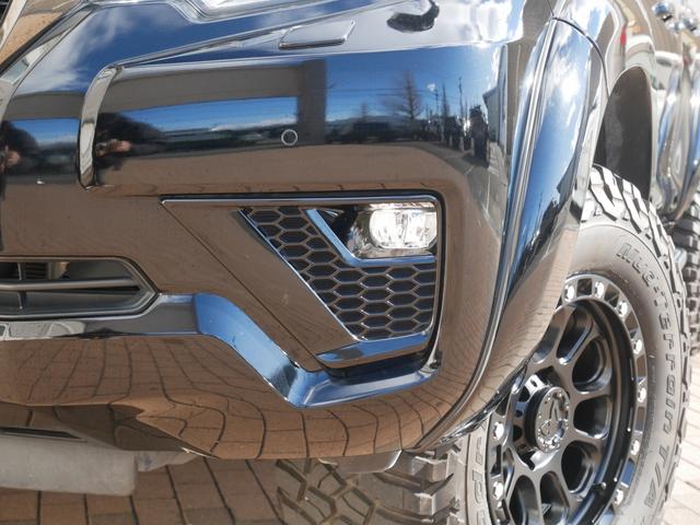 ランドクルーザープラド TX Lパッケージ・ブラックエディション 2インチリフトアップ BFグッドリッチMTタイヤ MKW M204ブラックキャット17インチAW 50mmワイドオーバーフェンダー TOYOTAロゴグリル カロッツェリア9インチフルセグナビ バックカ(7枚目)