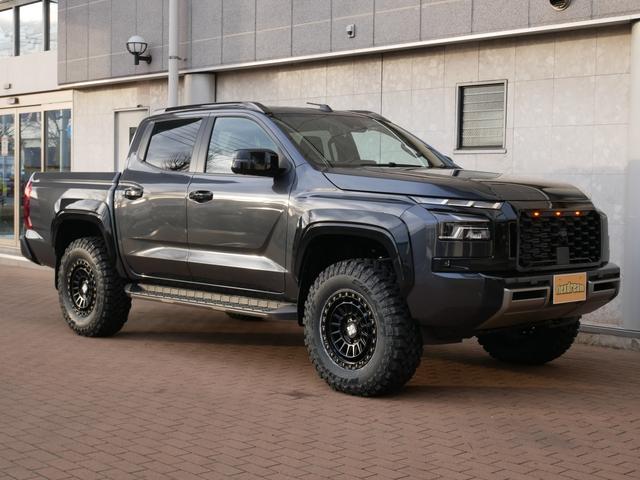 ���t�g�A�b�v�X�^�C���@�h�o�e���O�����}�[�J�[