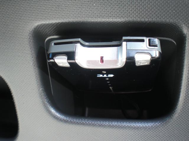 ムーヴ カスタム　Ｘ　ＳＡ　車検２年　ＡＢＳ　プッシュスタート　アイドリングストップ　衝突被害軽減ブレーキ　社外ナビ　フルセグ　ＣＤ　ＤＶＤ　Ｂｌｕｅｔｏｏｔｈ　ＥＴＣ　スマートキー　純正１４インチアルミ　内外装クリーニング済（14枚目）