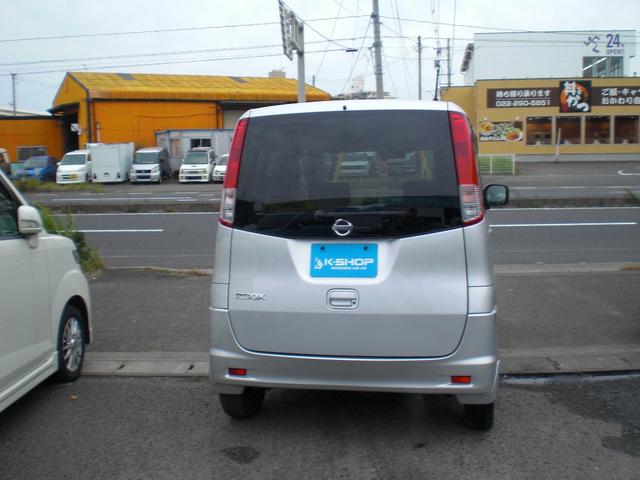 ルークス Ｅ　車検２年　４ＷＤ　両側スライド　プッシュスタート　シートヒーター　電動格納ミラー　ＣＤ　ＥＴＣ　スマートキー　内外装クリーニング済（6枚目）