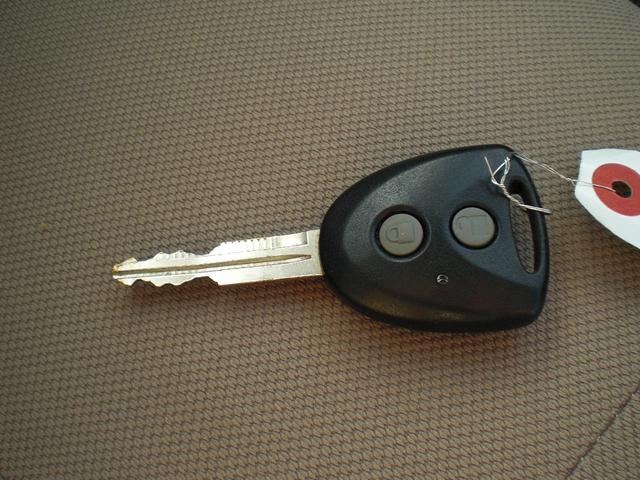 プレオプラス FA 車検2年 4WD CD キーレス アイドリングストップ 内外装クリーニング済(12枚目)