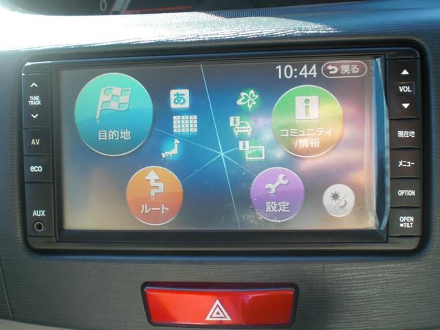 ムーヴ Ｘリミテッド　車検２年　ナビ　ＴＶ　ＣＤ　プッシュスタート　電動格納ミラー　内外装クリーニング済（10枚目）