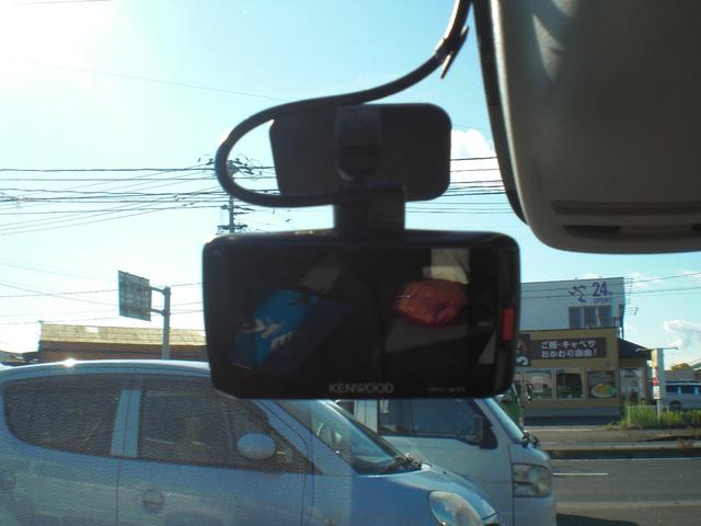 ワゴンＲ ＦＺ　車検２年　プッシュスタート　ステアリングスイッチ　シートヒーター　ドライブレコーダー　１４インチ社外アルミ　スタッドレスタイヤ　内外装クリーニング済（15枚目）