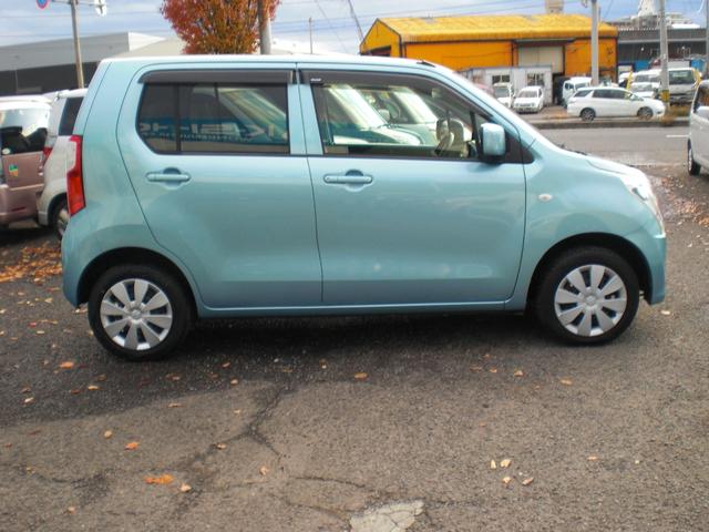 ワゴンＲ ＦＸ　車検２年　アイドリングストップ　電動格納ミラー　オートエアコン　ＣＤ　ＡＵＸ　キーレス　内外装クリーニング済（4枚目）