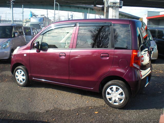 ライフ 車検2年 4WD車 バックカメラ 電動格納ミラー オートエアコン ナビ ワンセグTV CD DVD再生 Bluetooth ETC スマートキー 内外装クリーニング済(4枚目)