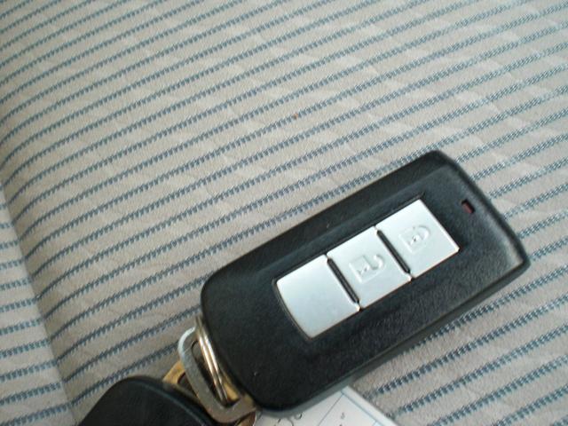 デイズ Ｘ　車検２年　バックカメラ　全周囲カメラ　アイドリング　プッシュスタート　電動格納ミラー　オートエアコン　ＣＤ　ＡＵＸ　スマートキー　純正アルミホイール　内外装クリーニング済（17枚目）