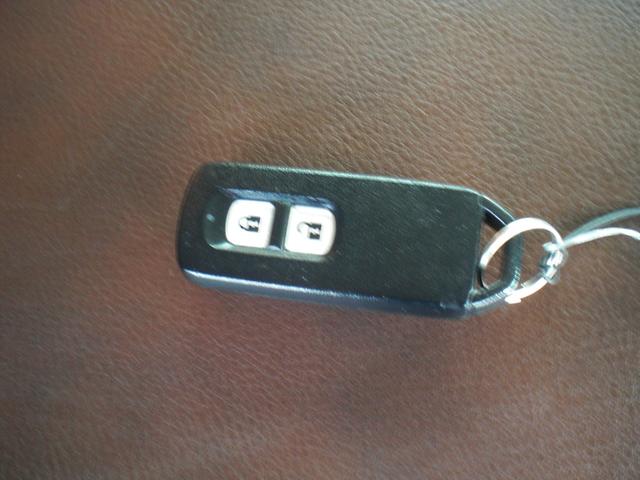 Ｎ－ＢＯＸスラッシュ Ｘ　車検２年　４ＷＤ　衝突被害軽減ブレーキ　プッシュスタート　電格ミラー　オートクルーズ　シートヒーター　ステアリングヒーター　ナビ　フルセグ　ＣＤ　ＤＶＤ　ＥＴＣ　スタットレ　スマートキー　社外アルミ（25枚目）