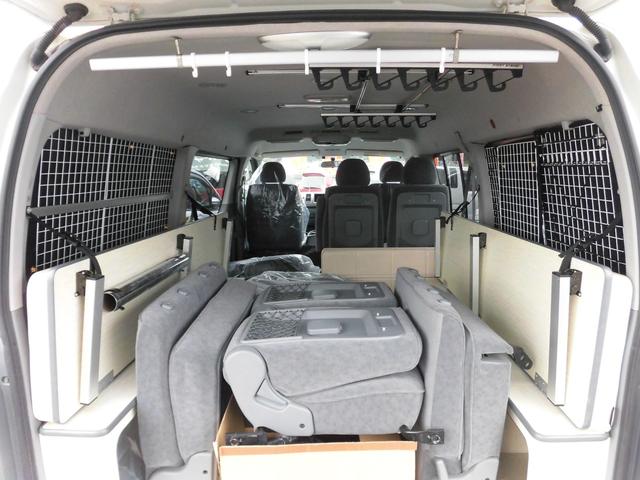 ハイエースワゴン ＧＬ　４ＷＤ　ナビ　バックカメラ　ＥＴＣ　フリップダウンモニター　パワースライドドア　オートライト　ロッドホルダー　エアコン　パワステ（7枚目）