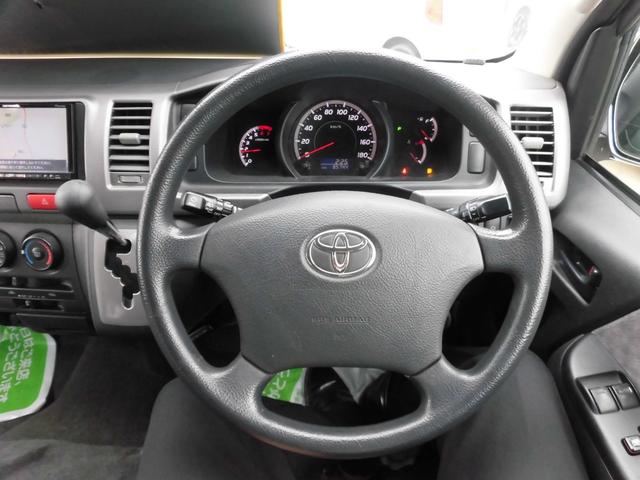 ハイエースワゴン ＧＬ　４ＷＤ　ナビ　バックカメラ　ＥＴＣ　フリップダウンモニター　パワースライドドア　オートライト　ロッドホルダー　エアコン　パワステ（14枚目）