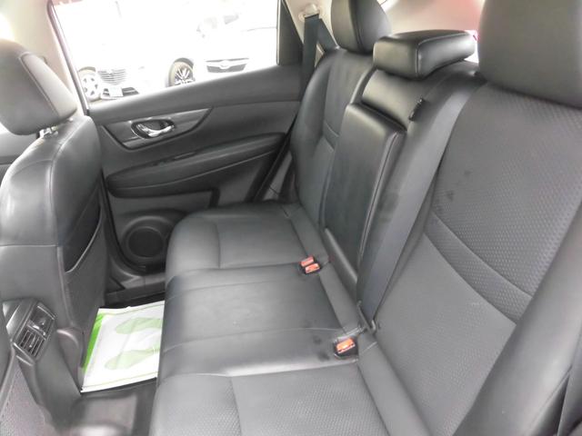 エクストレイル ２０Ｘｔｔ　エマージェンシーブレーキパッケージ　４ＷＤ　純正ナビ　バックカメラ　ＥＴＣ　パワーバックドア　シートヒーター　プッシュスタート　オートライト　オートエアコン（12枚目）