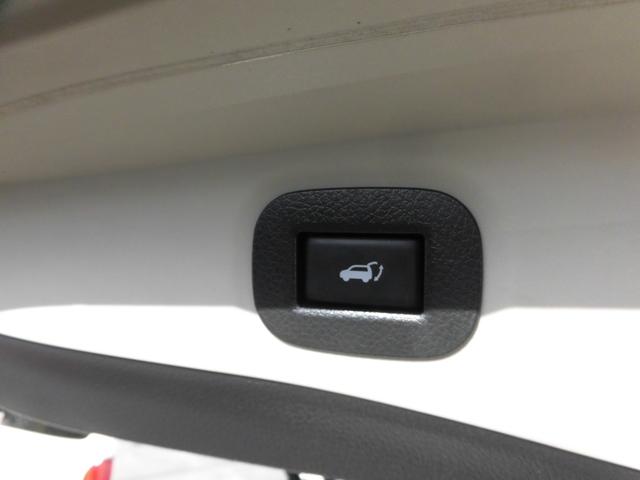 エクストレイル ２０Ｘｔｔ　エマージェンシーブレーキパッケージ　４ＷＤ　純正ナビ　バックカメラ　ＥＴＣ　パワーバックドア　シートヒーター　プッシュスタート　オートライト　オートエアコン（33枚目）