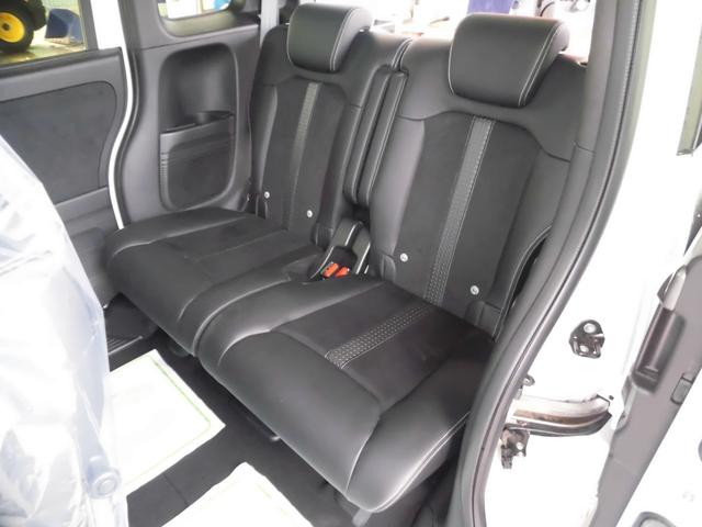 N-BOXカスタム Lターボ スタイル+ブラック 4WD ナビ バックカメラ ETC ドライブレコーダー 両側パワースライドドア クルーズコントロール オートエアコン オートライト(13枚目)