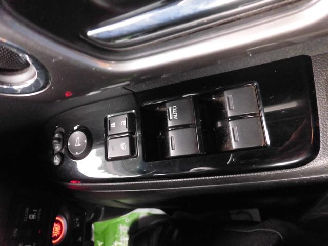 N-BOXカスタム Lターボ スタイル+ブラック 4WD ナビ バックカメラ ETC ドライブレコーダー 両側パワースライドドア クルーズコントロール オートエアコン オートライト(32枚目)