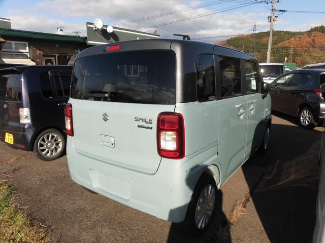 ワゴンRスマイル ハイブリッドS 4WD 届出済み未使用車 セーフティサポート付き 左側パワースライドドア ツートンカラー プッシュスタート オートライト オートエアコン パワステ(7枚目)