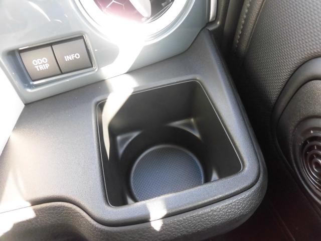 ワゴンRスマイル ハイブリッドS 4WD 届出済み未使用車 セーフティサポート付き 左側パワースライドドア ツートンカラー プッシュスタート オートライト オートエアコン パワステ(30枚目)