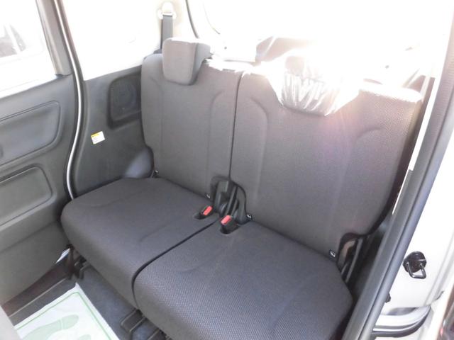 ワゴンＲスマイル ハイブリッドＳ　４ＷＤ　届出済み未使用車　セーフティサポート付き　ツートンカラー　左側パワースライドドア　プッシュスタート　オートライト　オートエアコン　パワステ（13枚目）