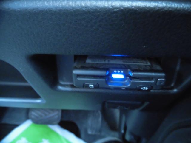 スペーシアカスタム ハイブリッドＸＳターボ　４ＷＤ　ナビ　ＥＴＣ　両側パワースライドドア　プッシュスタート　クルーズコントロール　ターボ　オートライト　オートエアコン　シートヒーター（37枚目）