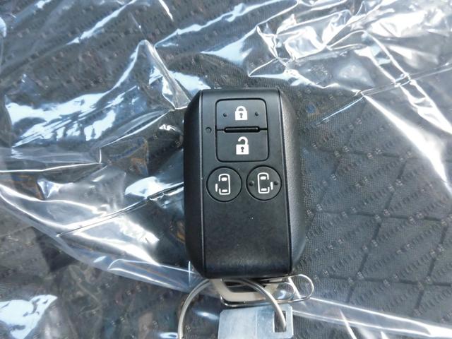 スペーシアカスタム ハイブリッドＸＳターボ　４ＷＤ　ナビ　ＥＴＣ　両側パワースライドドア　プッシュスタート　クルーズコントロール　ターボ　オートライト　オートエアコン　シートヒーター（38枚目）