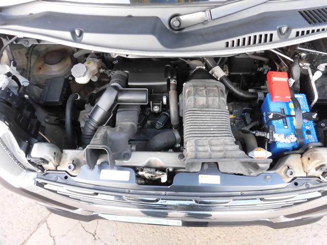 スペーシアカスタム ハイブリッドＸＳターボ　４ＷＤ　ナビ　ＥＴＣ　両側パワースライドドア　プッシュスタート　クルーズコントロール　ターボ　オートライト　オートエアコン　シートヒーター（40枚目）