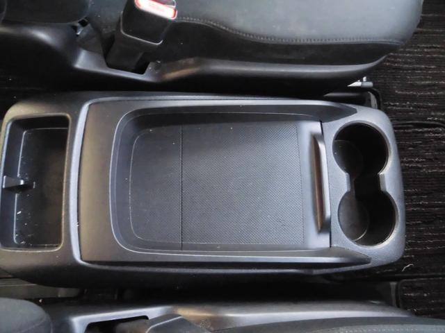 ヴェルファイア 2.5Z 4WD 純正ナビ バックカメラ ETC 両側パワースライドドア 7人乗り オートライト オートエアコン フリップダウンモニター(18枚目)