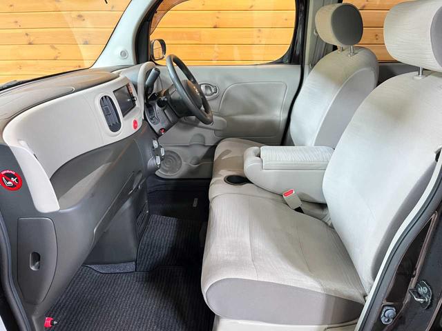 キューブ １５Ｘ　ＦＯＵＲ　４ＷＤ（切替式）／禁煙車／プッシュスタート式／純正ナビ／Ｂｌｕｅｔｏｏｔｈ接続／バックカメラ／電動格納ミラー／エアコン／パワーウィンドウ／運転席・助手席エアバッグ／記録簿（21枚目）