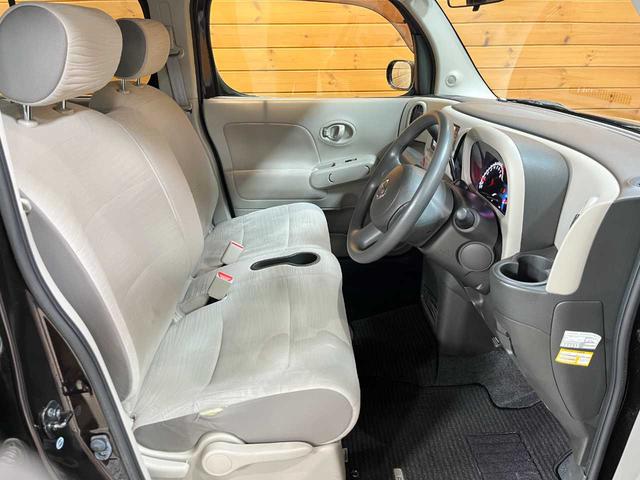 キューブ １５Ｘ　ＦＯＵＲ　４ＷＤ（切替式）／禁煙車／プッシュスタート式／純正ナビ／Ｂｌｕｅｔｏｏｔｈ接続／バックカメラ／電動格納ミラー／エアコン／パワーウィンドウ／運転席・助手席エアバッグ／記録簿（23枚目）