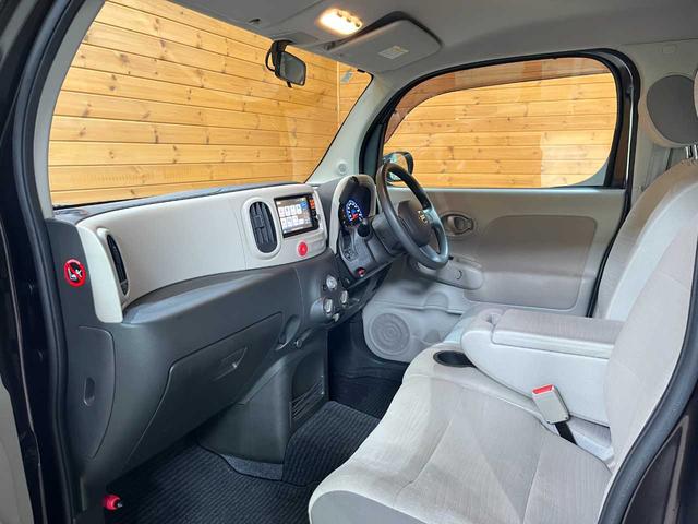キューブ １５Ｘ　ＦＯＵＲ　４ＷＤ（切替式）／禁煙車／プッシュスタート式／純正ナビ／Ｂｌｕｅｔｏｏｔｈ接続／バックカメラ／電動格納ミラー／エアコン／パワーウィンドウ／運転席・助手席エアバッグ／記録簿（29枚目）