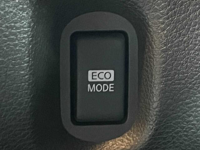 キューブ １５Ｘ　ＦＯＵＲ　４ＷＤ（切替式）／禁煙車／プッシュスタート式／純正ナビ／Ｂｌｕｅｔｏｏｔｈ接続／バックカメラ／電動格納ミラー／エアコン／パワーウィンドウ／運転席・助手席エアバッグ／記録簿（43枚目）