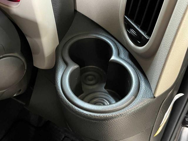 キューブ １５Ｘ　ＦＯＵＲ　４ＷＤ（切替式）／禁煙車／プッシュスタート式／純正ナビ／Ｂｌｕｅｔｏｏｔｈ接続／バックカメラ／電動格納ミラー／エアコン／パワーウィンドウ／運転席・助手席エアバッグ／記録簿（44枚目）