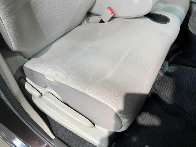 キューブ １５Ｘ　ＦＯＵＲ　４ＷＤ（切替式）／禁煙車／プッシュスタート式／純正ナビ／Ｂｌｕｅｔｏｏｔｈ接続／バックカメラ／電動格納ミラー／エアコン／パワーウィンドウ／運転席・助手席エアバッグ／記録簿（46枚目）