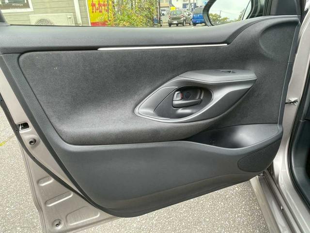 ヤリス Ｘ　禁煙車／４ＷＤ／寒冷地仕様／スタッドレス付属／セーフティセンス／衝突被害軽減ブレーキ／純正ナビ／バックカメラ／ＵＳＢ電源／オートハイビーム／レーンアシスト（40枚目）