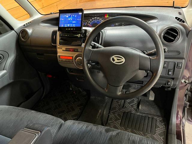 タント Ｇ　４ＷＤ／禁煙車／電動スライドドア／社外ＬＥＤヘッドライト／純正アルミスタッドレス／社外ＨＤＤナビ／オートエアコン／電動格納ミラー／スマートキー／エンジンスターター付属（29枚目）