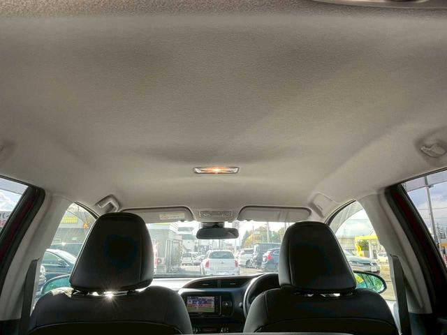 ヴィッツ ハイブリッドF アミー トヨタセーフティセンス/寒冷地仕様/スタッドレス付属/衝突軽減ブレーキ/レーンアシスト/オートエアコン/バックカメラ/フルセグナビ/Bluetooth接続/LEDヘッドライト/ビルトインETC(19枚目)