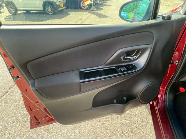 ヴィッツ ハイブリッドF アミー トヨタセーフティセンス/寒冷地仕様/スタッドレス付属/衝突軽減ブレーキ/レーンアシスト/オートエアコン/バックカメラ/フルセグナビ/Bluetooth接続/LEDヘッドライト/ビルトインETC(40枚目)